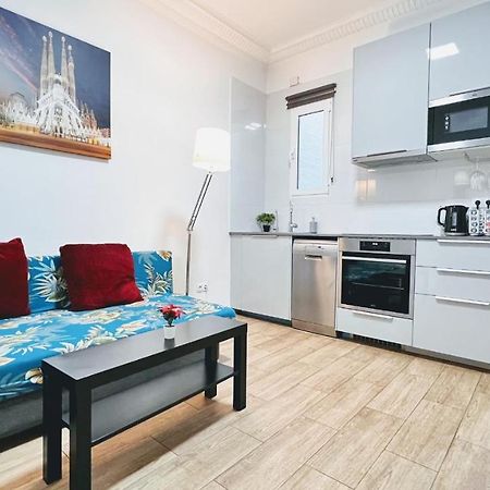 New Camp Nou Apartment/Diret Airport,Beautiful Оспиталет-де-Льобрегат Экстерьер фото