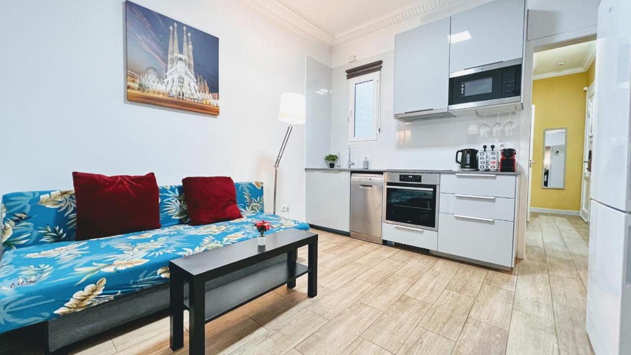 New Camp Nou Apartment/Diret Airport,Beautiful Оспиталет-де-Льобрегат Экстерьер фото