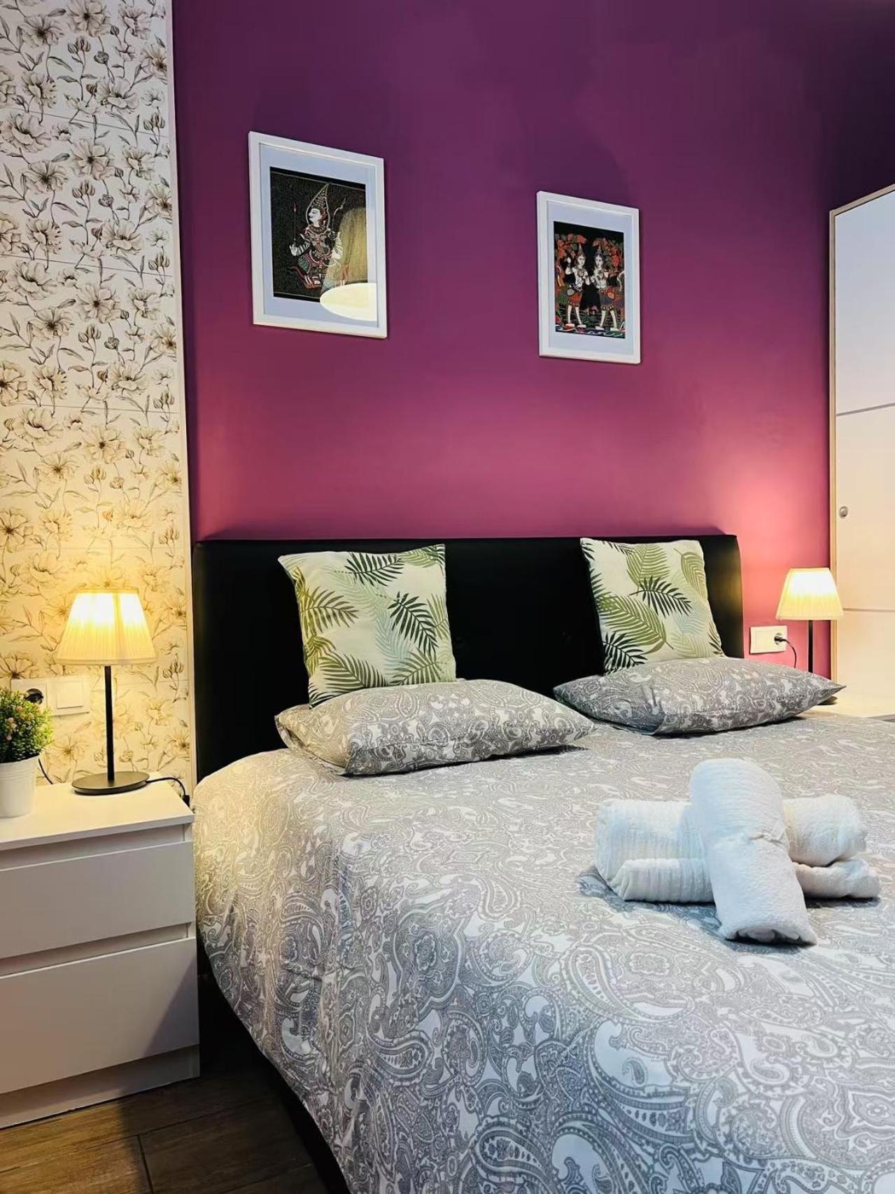 New Camp Nou Apartment/Diret Airport,Beautiful Оспиталет-де-Льобрегат Экстерьер фото